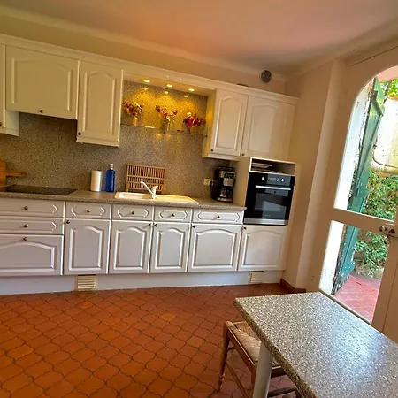 Cap D'antibes View Of La Garoupe Sleeps 8 Garden And Terrace *