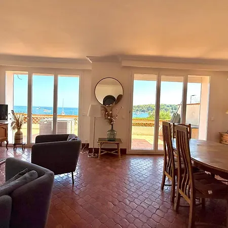 Villa Cap D'antibes View Of La Garoupe Sleeps 8 Garden And Terrace Antibes