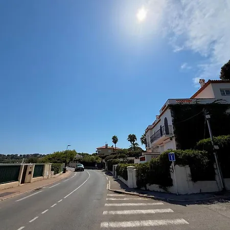 Cap D'antibes View Of La Garoupe Sleeps 8 Garden And Terrace Villa